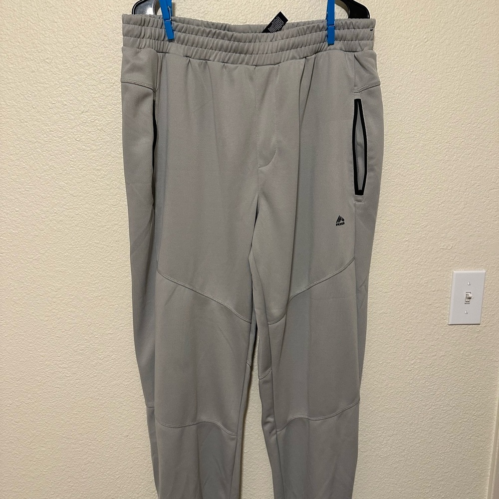RBX Gray Sweatpants with Elastic Waistband and Modern Design